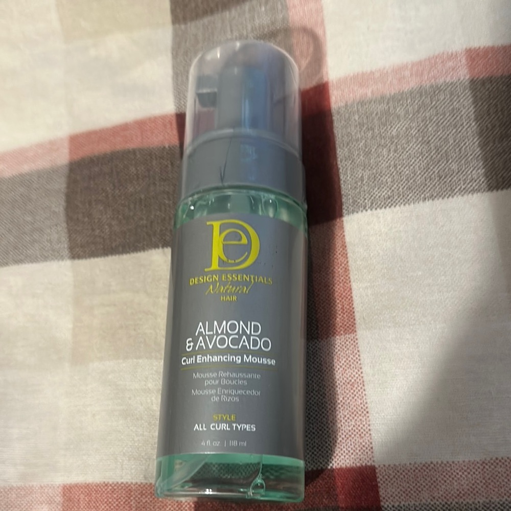 Design essentials curl mousse